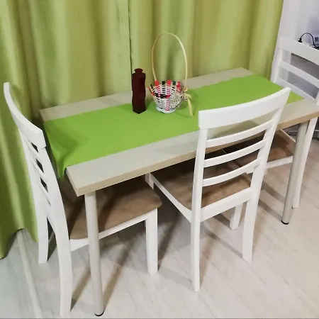Lora Studio Appartamento Năvodari